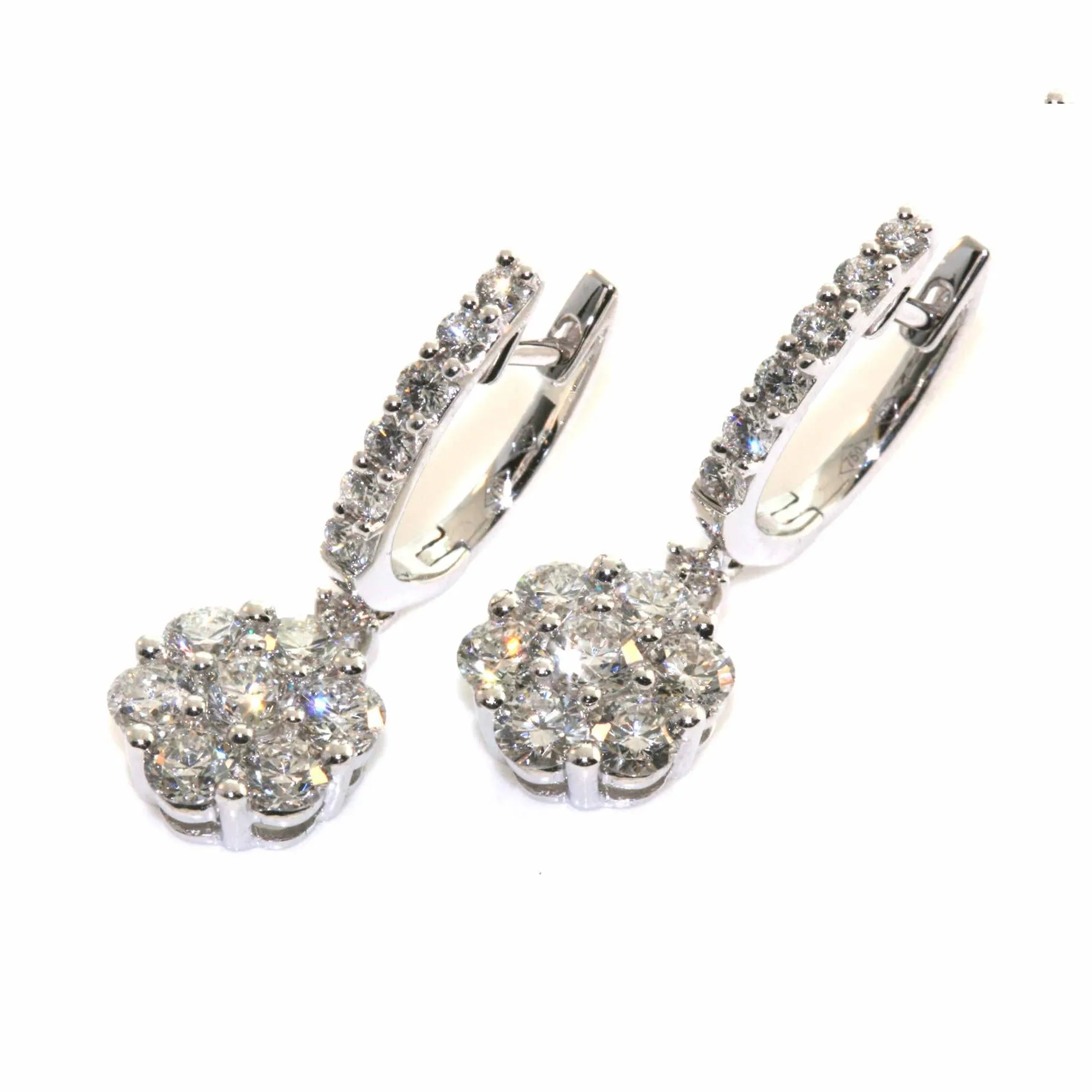 1.9cts total Diamond Drops