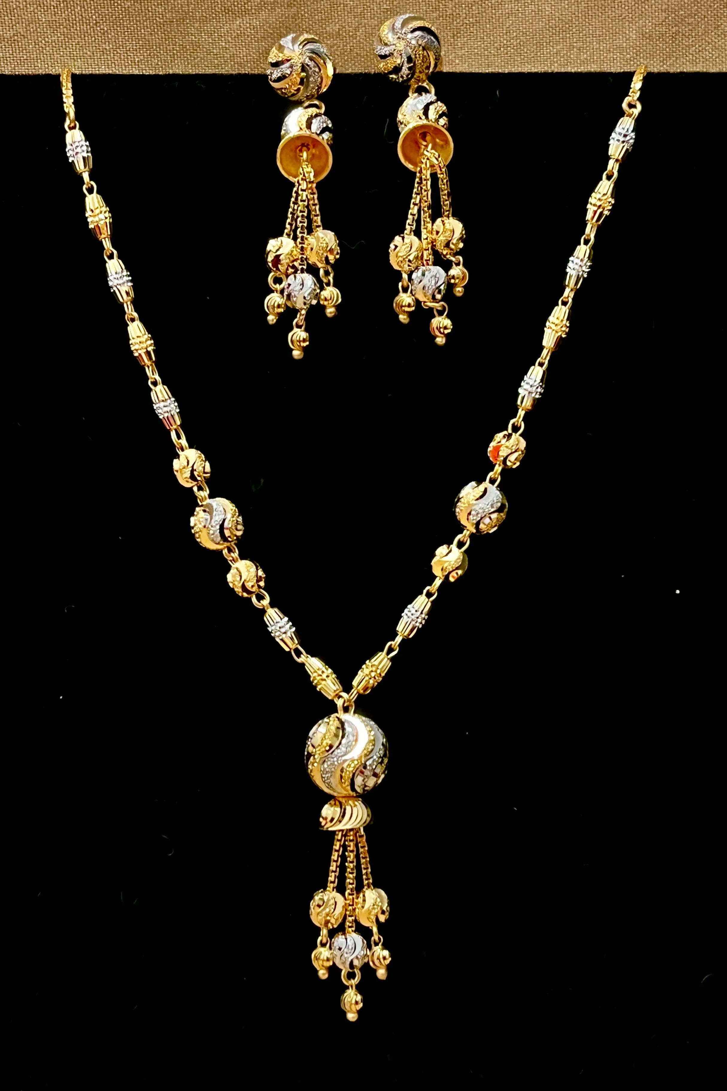 22KT Gold Designer Chain and Earrings Set with Silver Beads (D132)