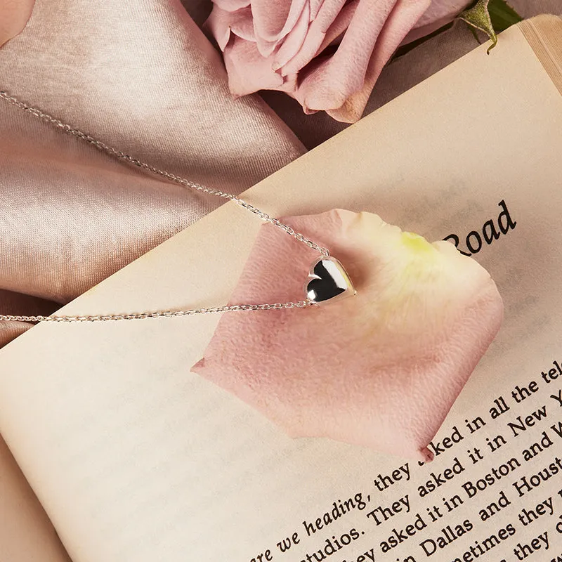 AMORE NECKLACE