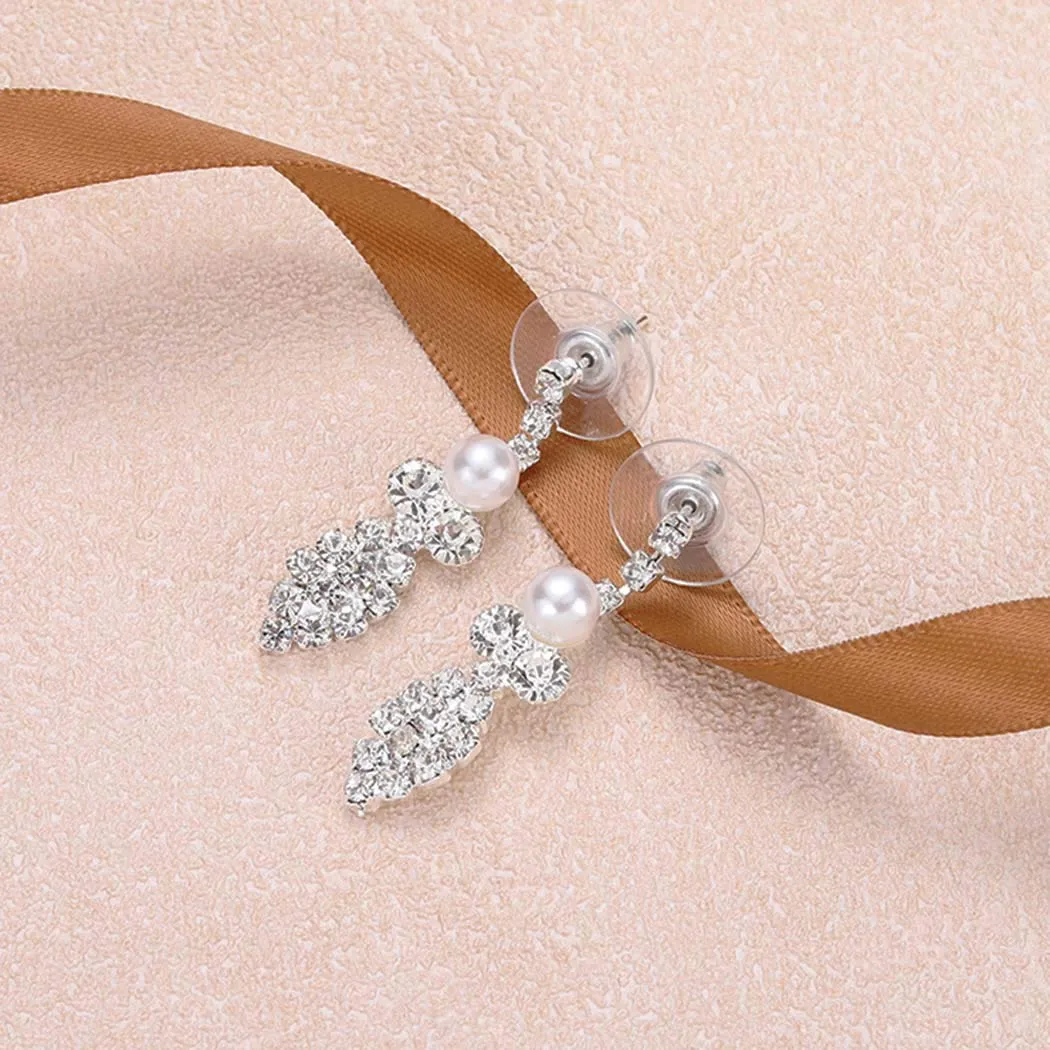 Aukmla Bride Pearl Wedding Necklace Earrings Set Silver Crystal Necklaces Rhinestone Necklaces Jewelry Accessories for Women and Girls (Set of 3)
