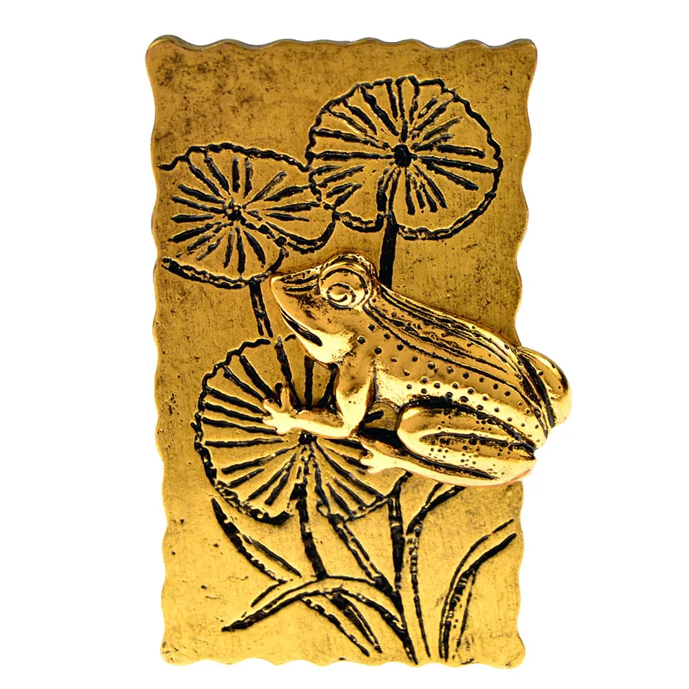Creative Frog Lying On the Lotus Leaf Brooches For Women And Men