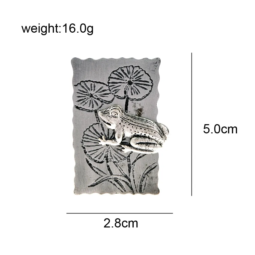 Creative Frog Lying On the Lotus Leaf Brooches For Women And Men