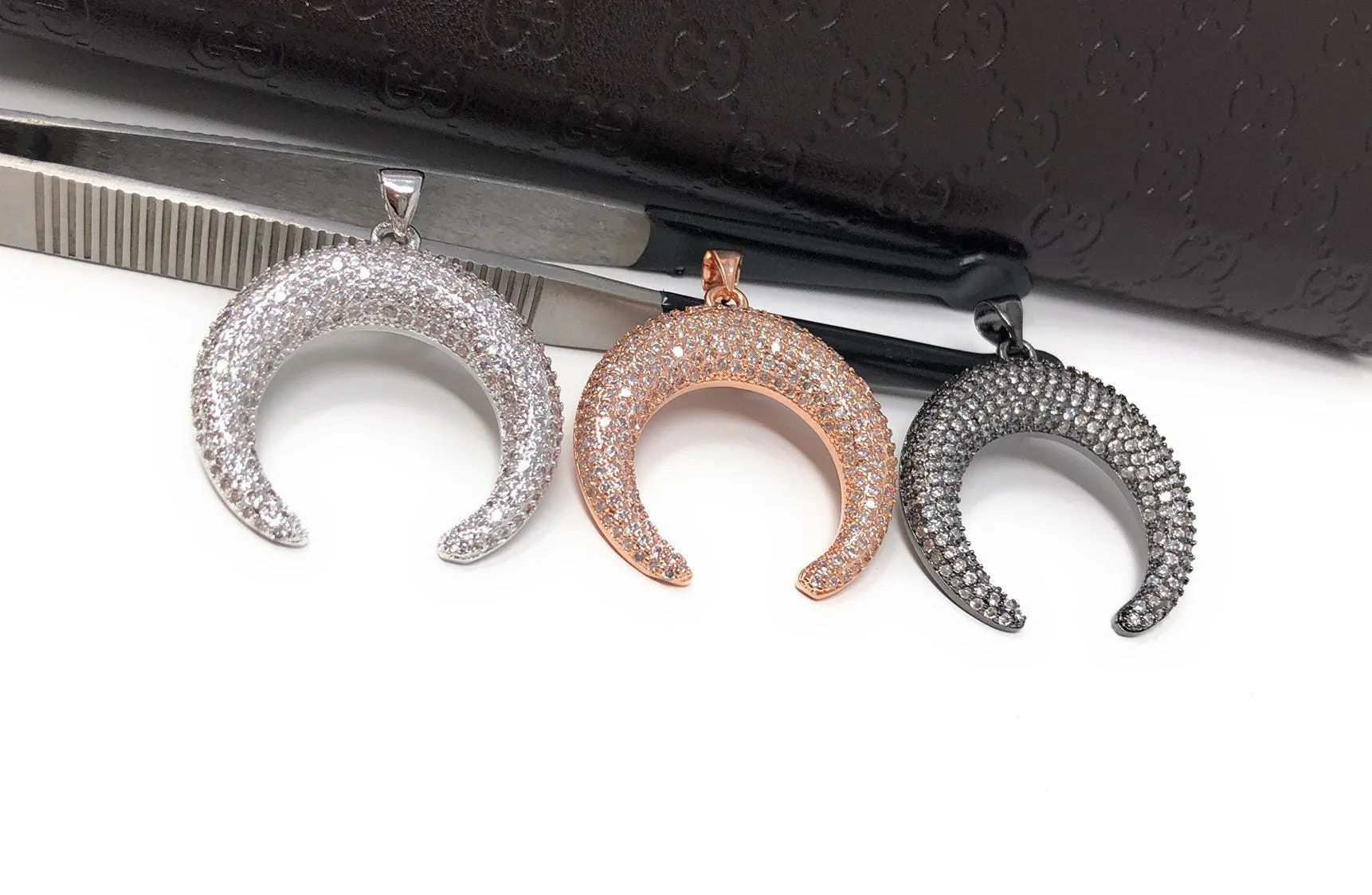 CZ Micro Pave Double Horn Pendant, Moon Crescent Pendants, Jewelry Supplies, Jewelry Findings, Micro Pave Pendants, DIY Jewelry, 1 Pc