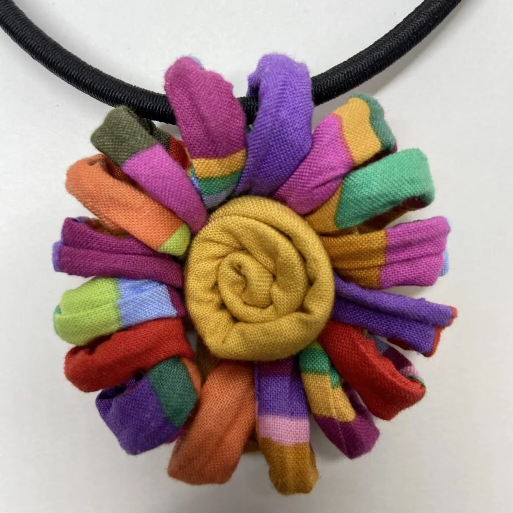 FICKLESTICKS Mum Necklace - REDS (NOT MULTI)
