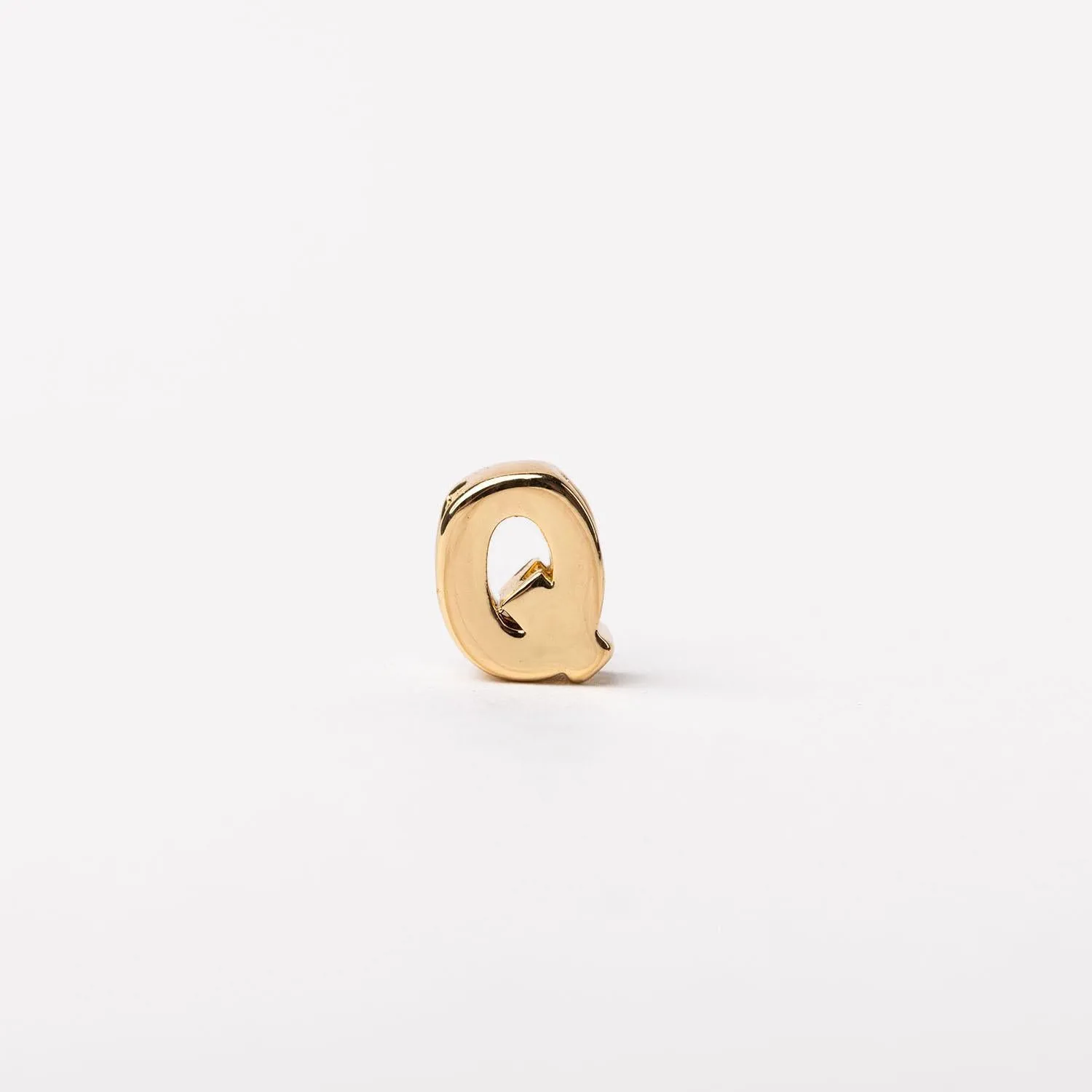 Luxe Charm Q