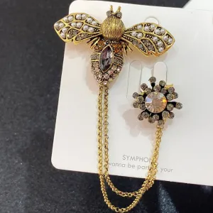 Luxurious Retro Crystal Bee Chain Brooch Women
