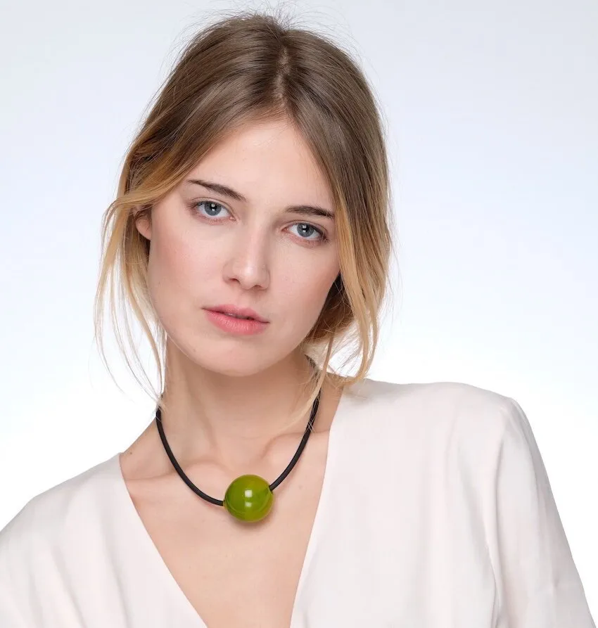 MISS LILY Necklace