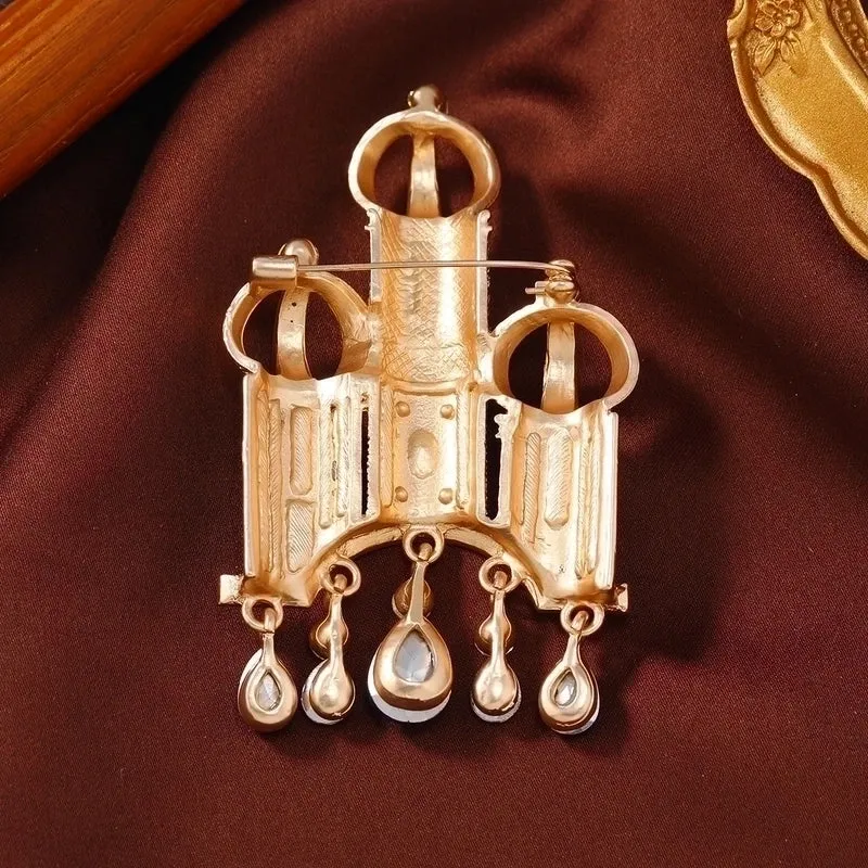 Retro Castle Alloy Plating Inlay Rhinestones Unisex Brooches