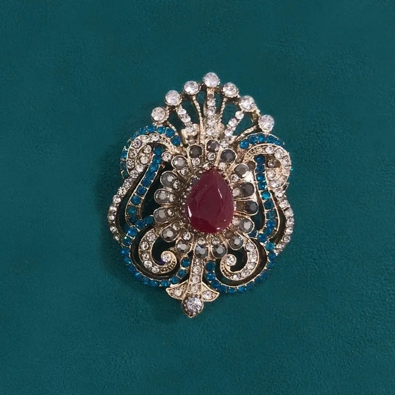 Retro Pin Geometric Alloy Rhinestone Women's Brooches