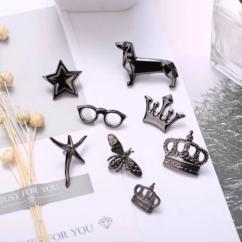 Retro Pin Human Crown Alloy Inlay Artificial Gemstones Unisex Brooches