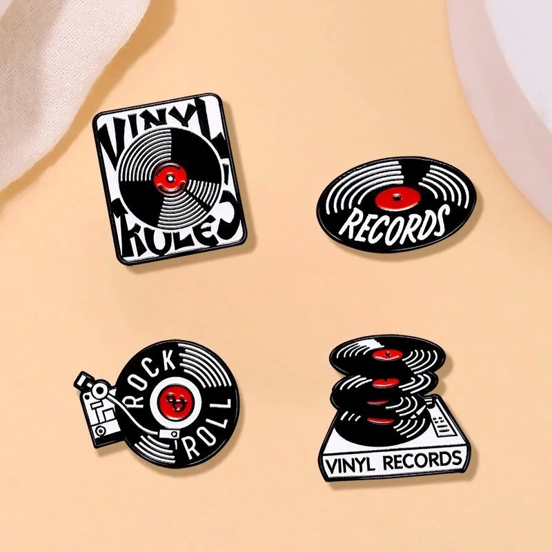Retro Pin Letter Zinc Alloy Enamel Unisex Brooches