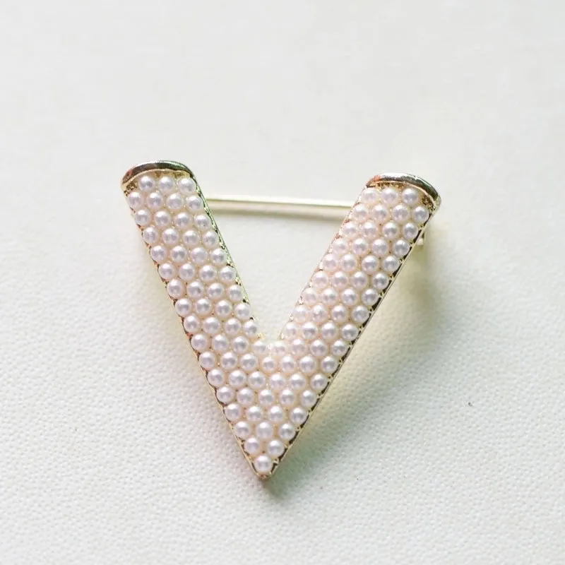 Retro Pin Snake Alloy Plating Inlay Rhinestones Women'S Brooches 1 Piece