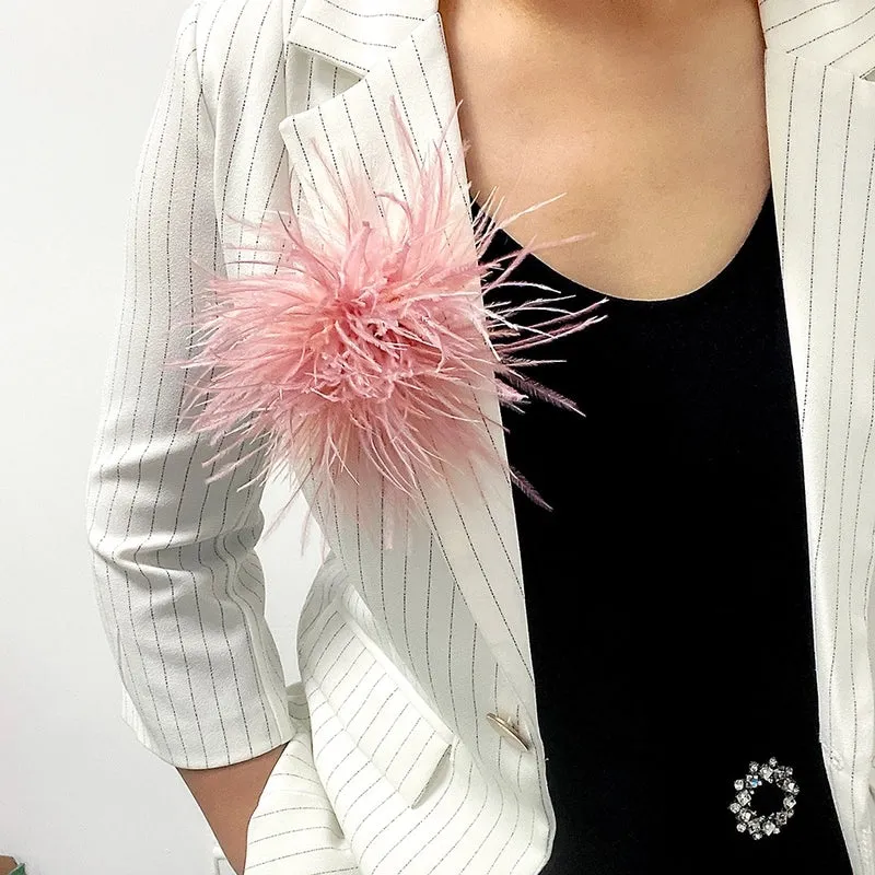 Retro Pin Solid Color Ostrich Hair Women's Brooches
