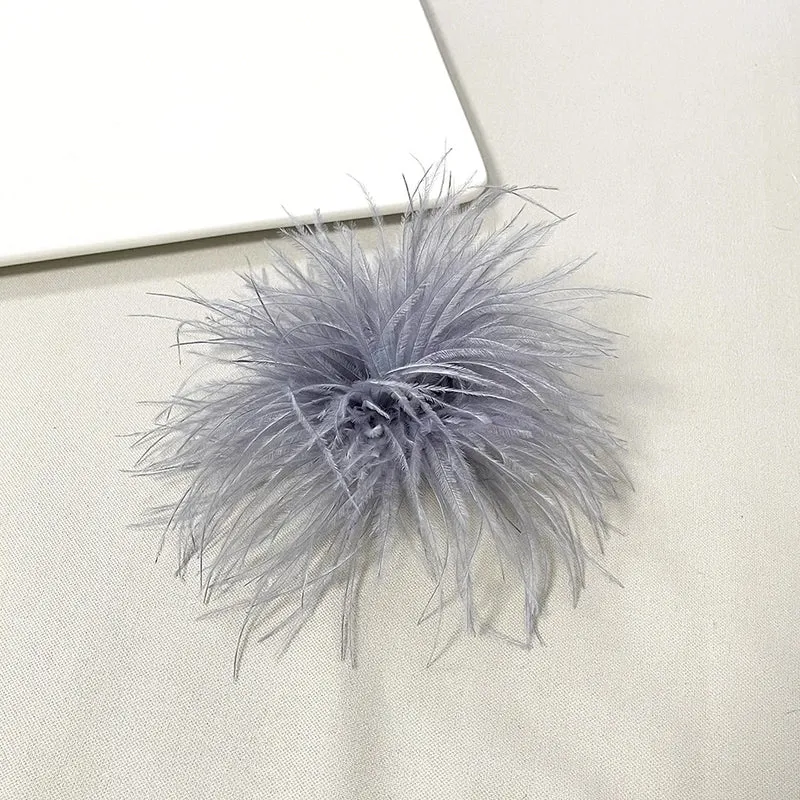 Retro Pin Solid Color Ostrich Hair Women's Brooches