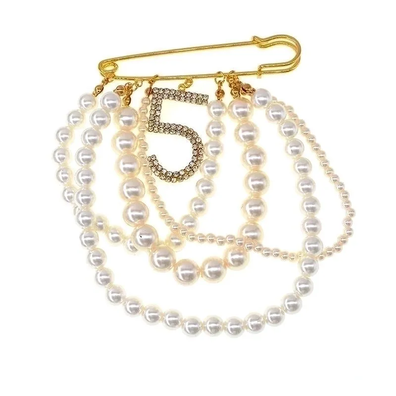 Retro Pin Waves Alloy Diamond Artificial Gemstones Women'S Brooches
