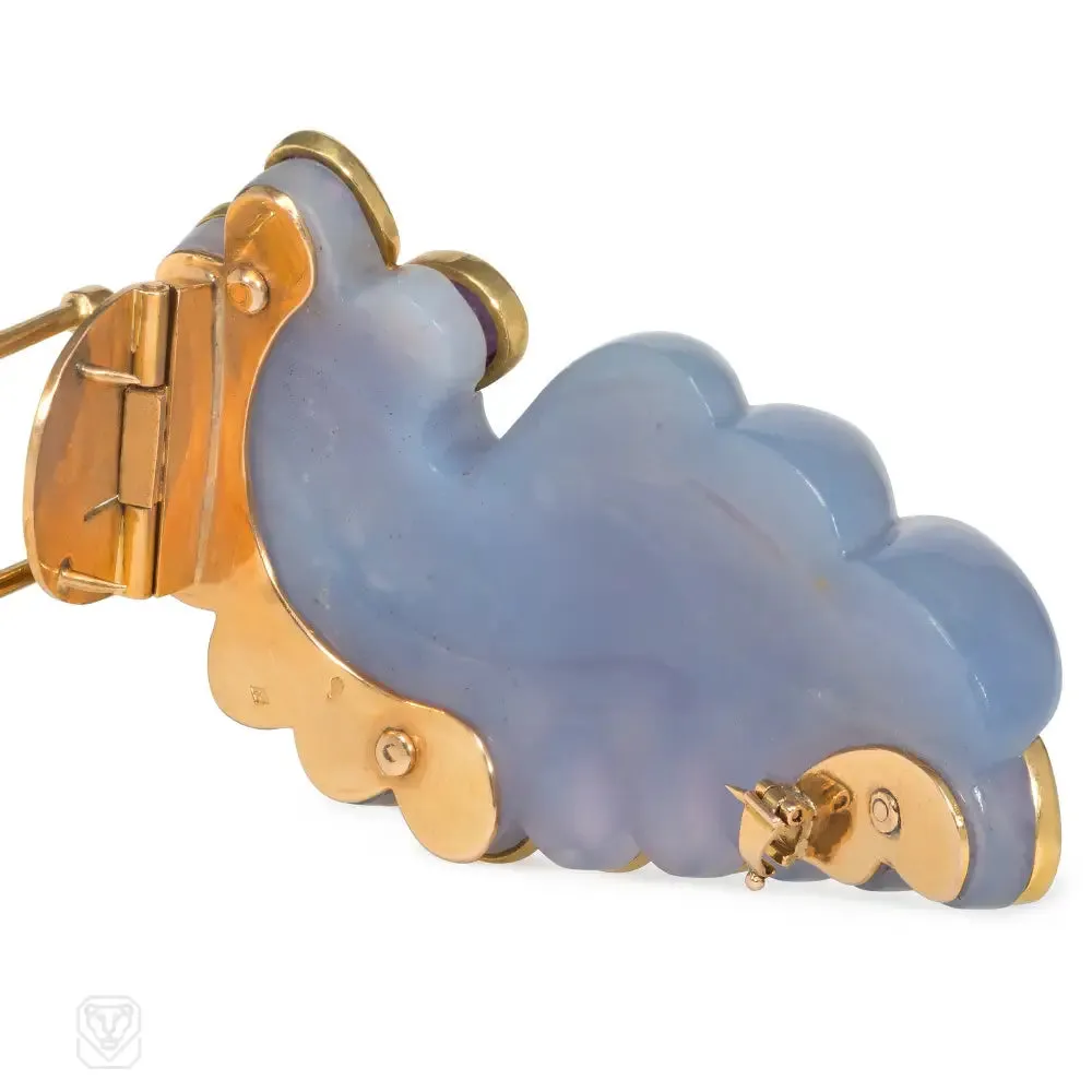 Retro Suzanne Belperron carved chalcedony and amethyst brooch
