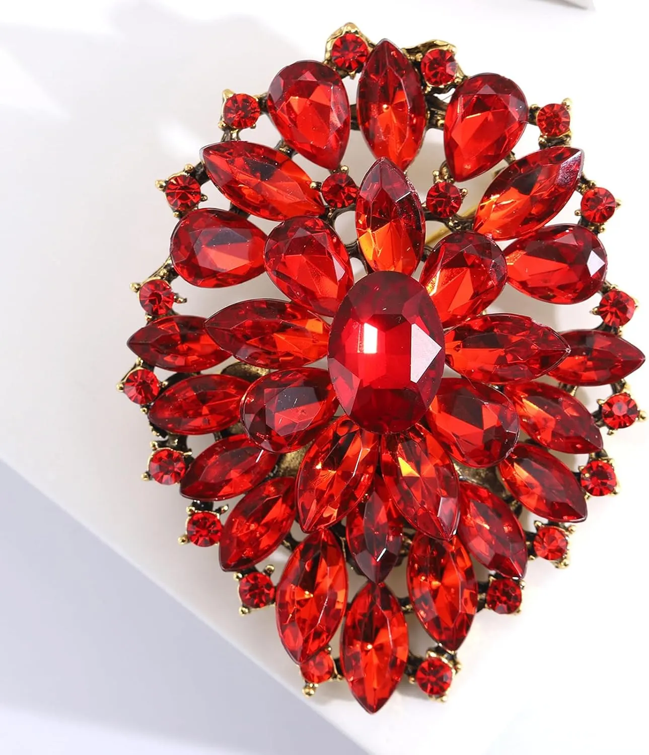 Rhinestone Crystal Oval Brooch Premium Large Flower Brooch Blue/Red/Green/Gold/Silver/Purple Crystal Geometric Broochs Sparkling Lapel Pin Elegant Wedding Bridesmaid Dress Broachs Pin for Women