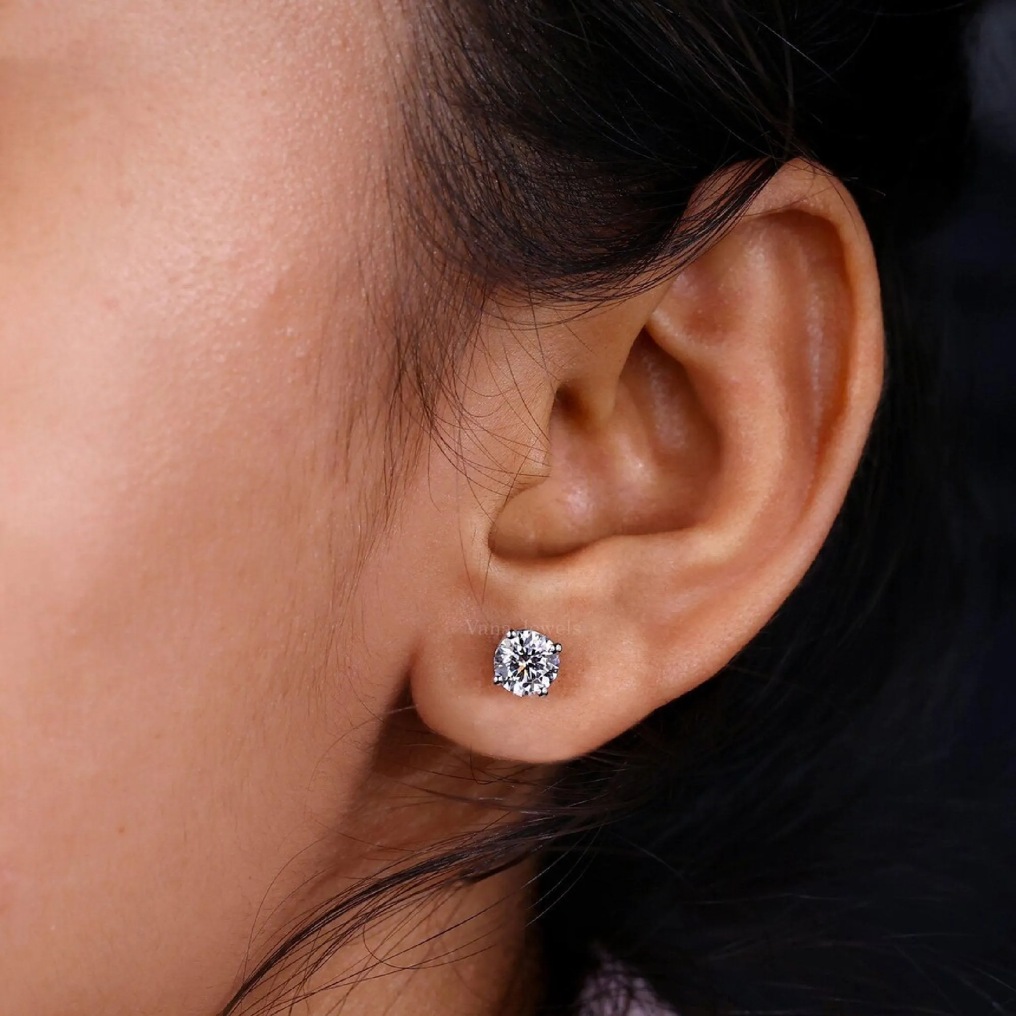 Round Brilliant Lab Grown Diamond Stud Earrings