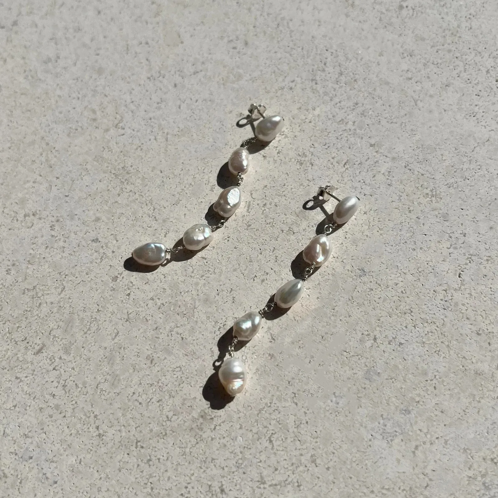 Saint Valentine Isle Drop Earrings - Gold
