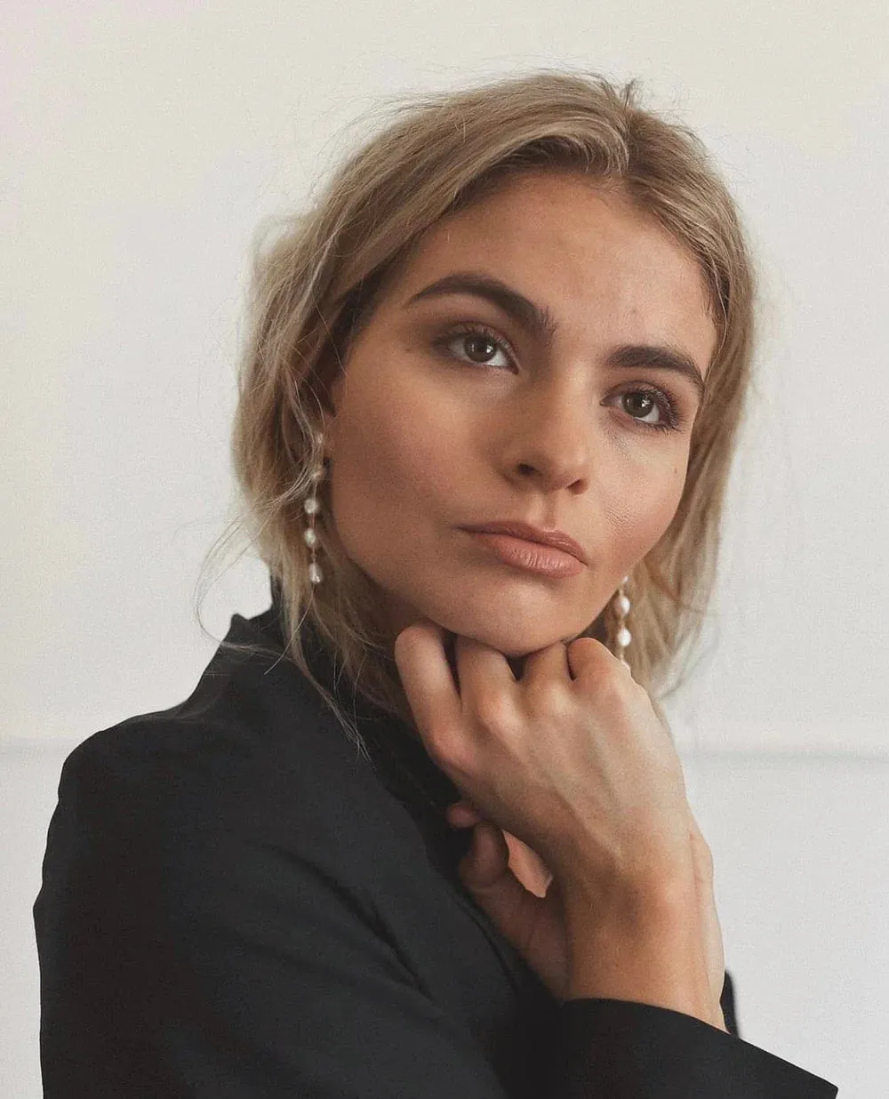 Saint Valentine Isle Drop Earrings - Gold