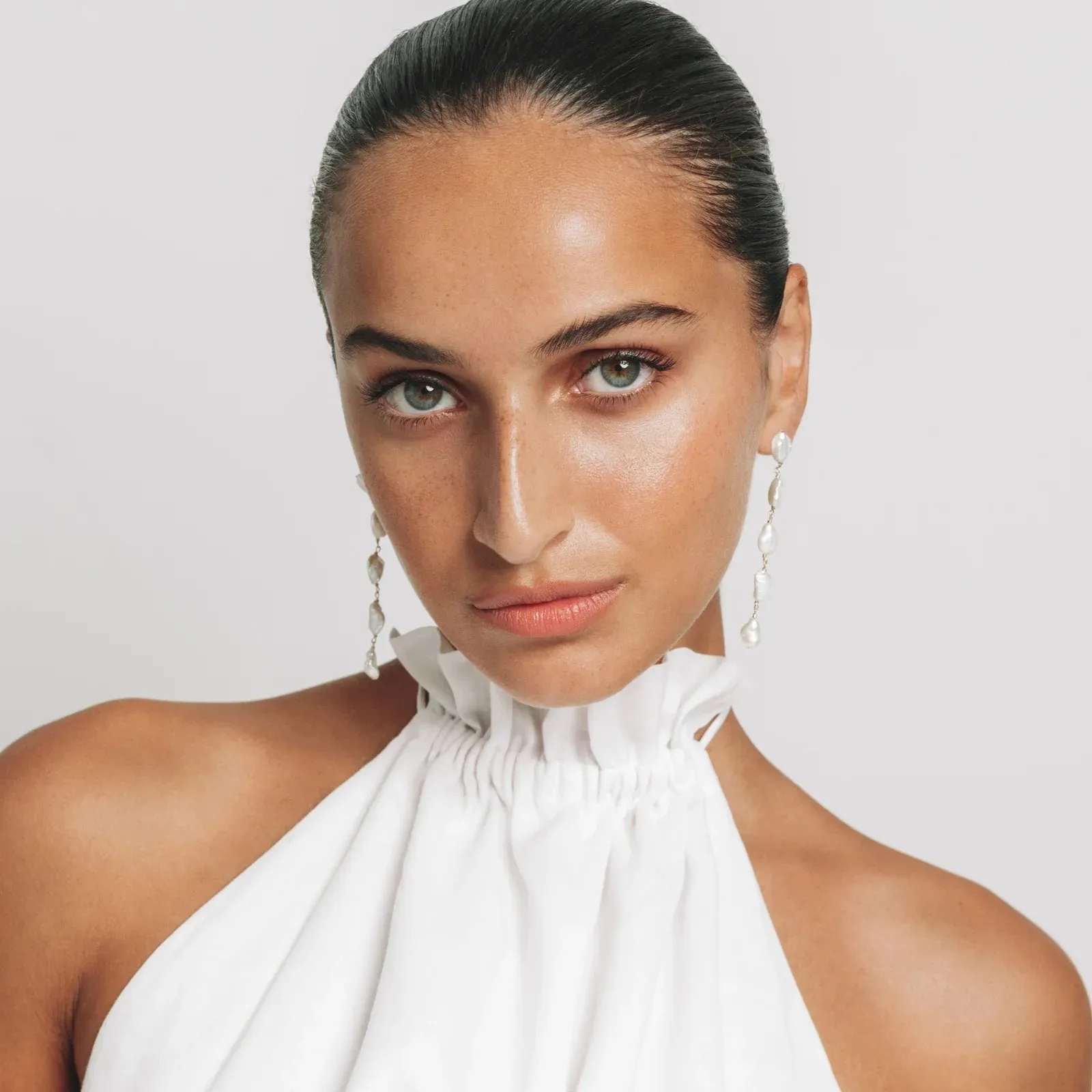 Saint Valentine Isle Drop Earrings - Gold