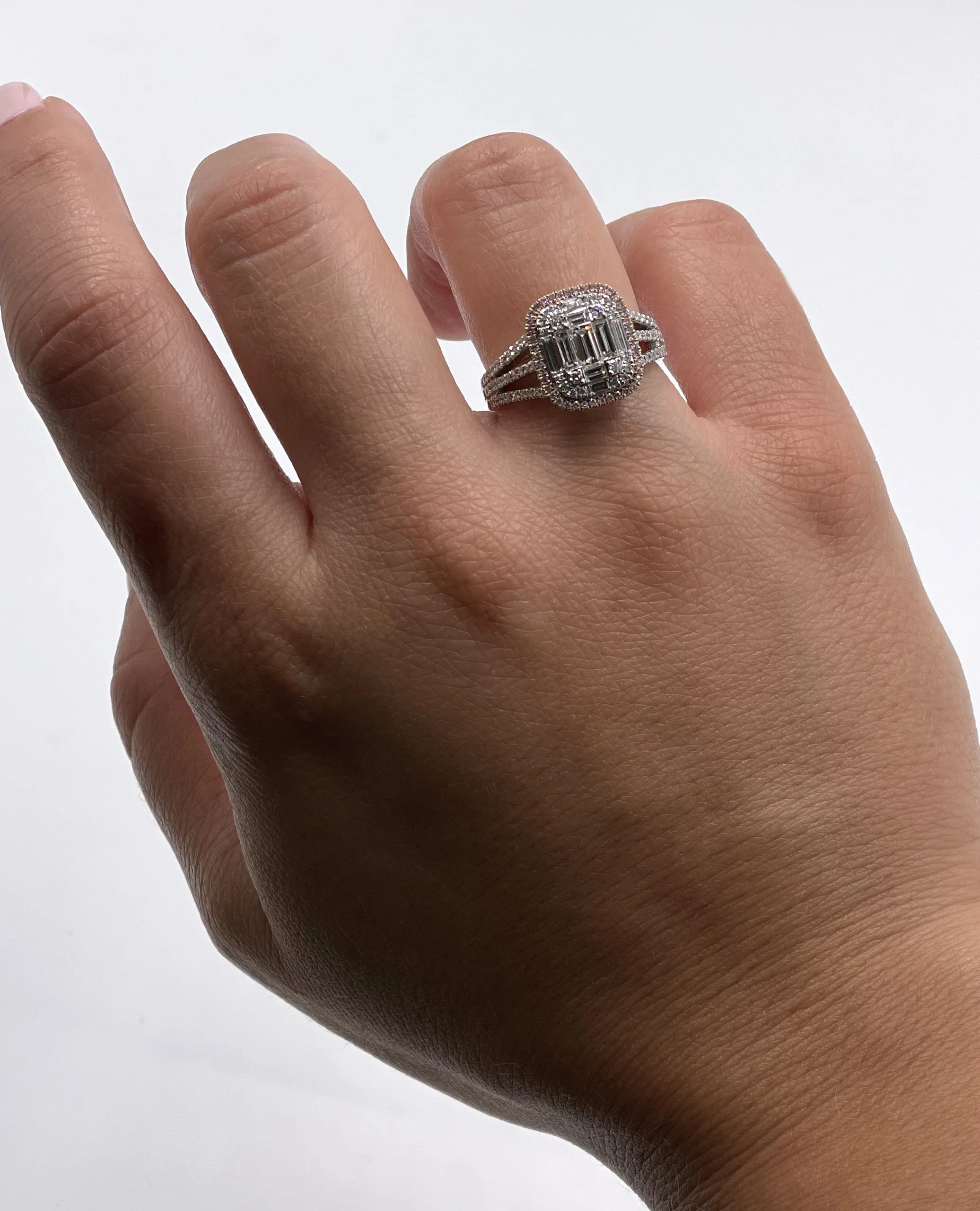 Simon G. MR2627 Pink Diamond Ring