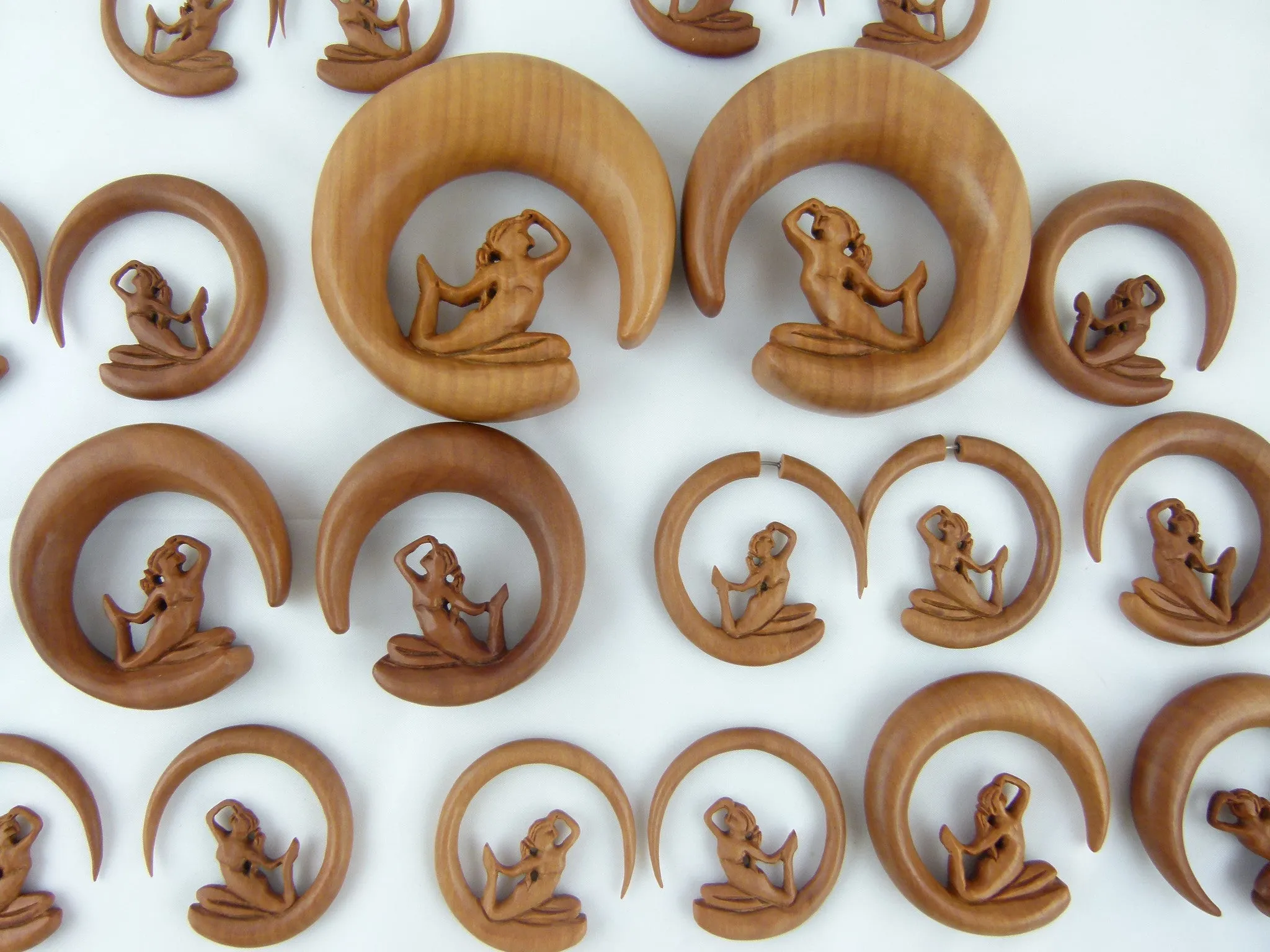 Singing Sirens Wood Stretch Earrings (Pair) - A047
