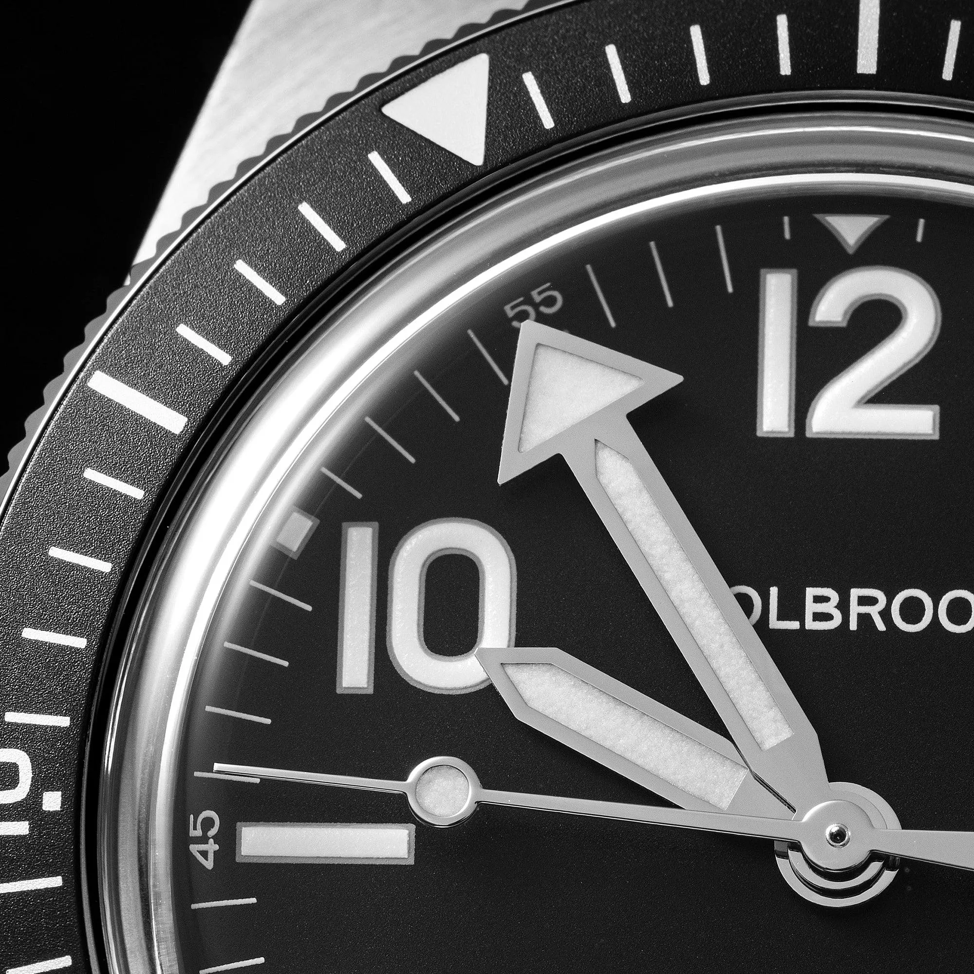 Skindiver Automatic Watch - Black Dial