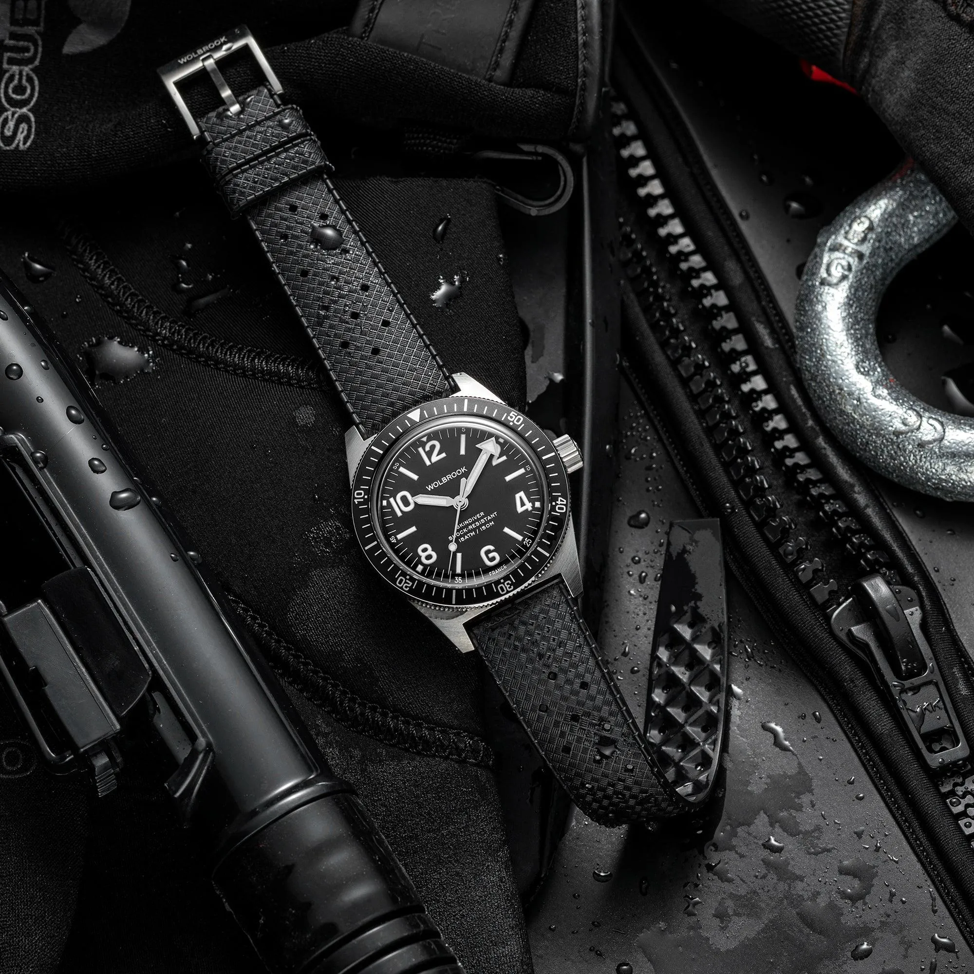 Skindiver Automatic Watch - Black Dial