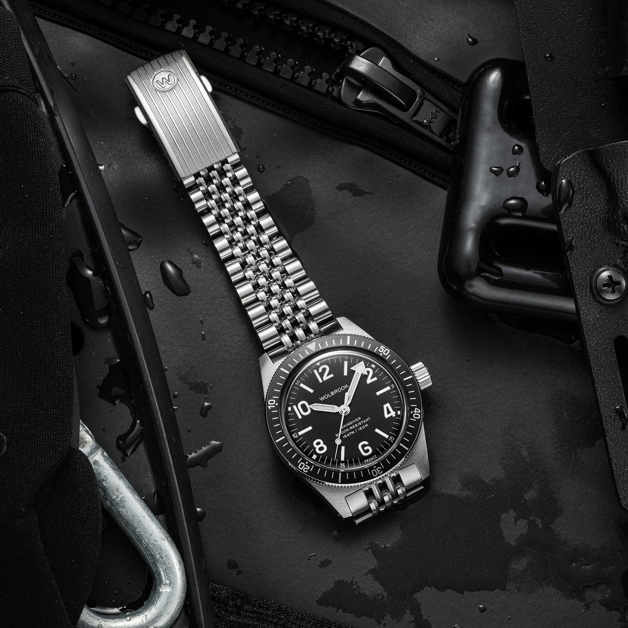Skindiver Automatic Watch - Black Dial